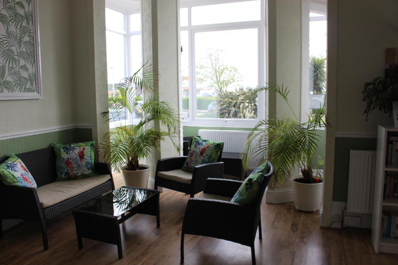 Beamsley Lodge B&B Ήστμπορν Εξωτερικό φωτογραφία