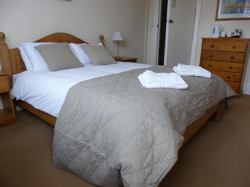 Beamsley Lodge B&B Ήστμπορν Εξωτερικό φωτογραφία